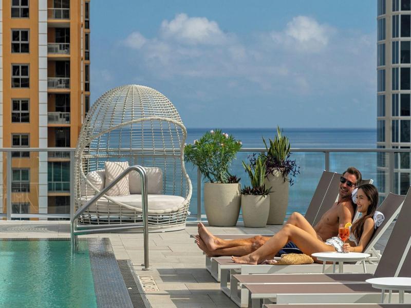 Residence Inn Miami Sunny Isles Beach image
