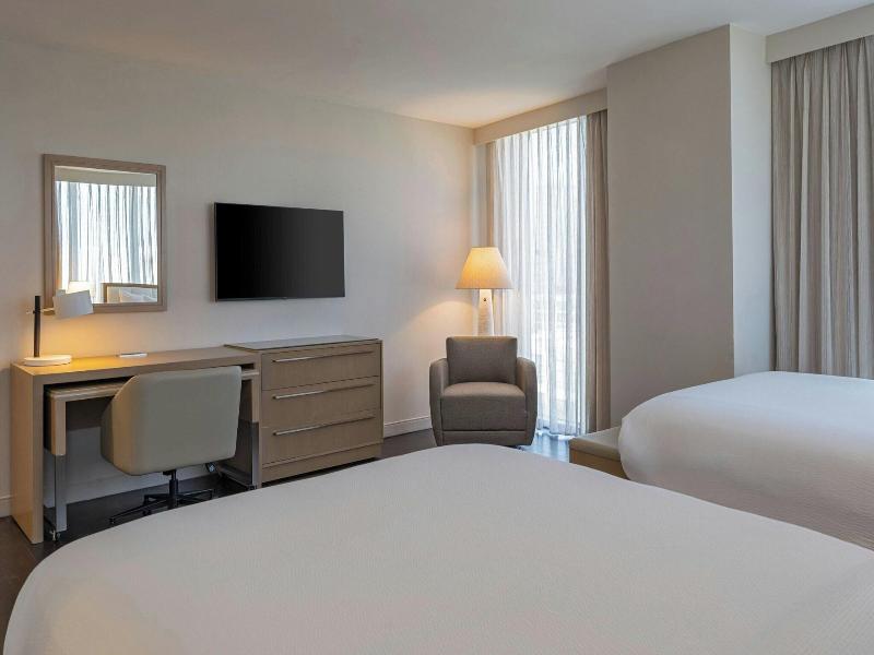 Residence Inn Miami Sunny Isles Beach image