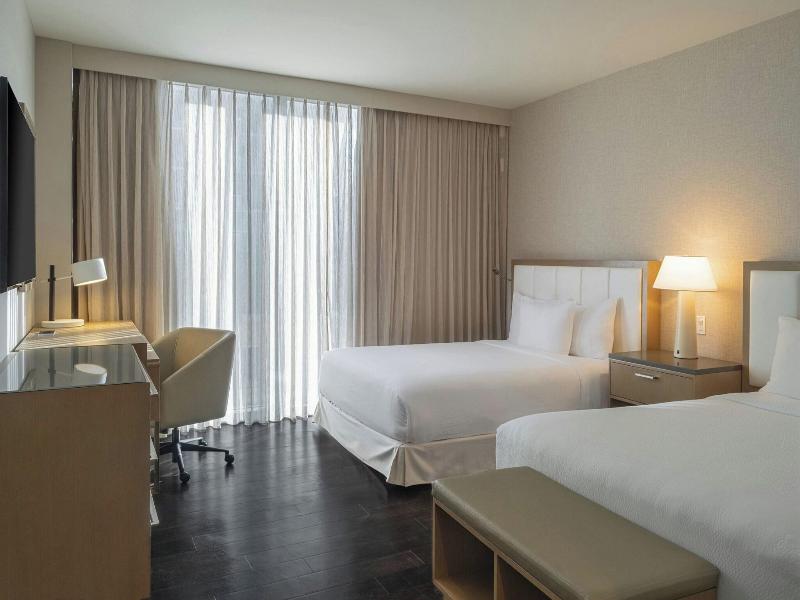 Residence Inn Miami Sunny Isles Beach image