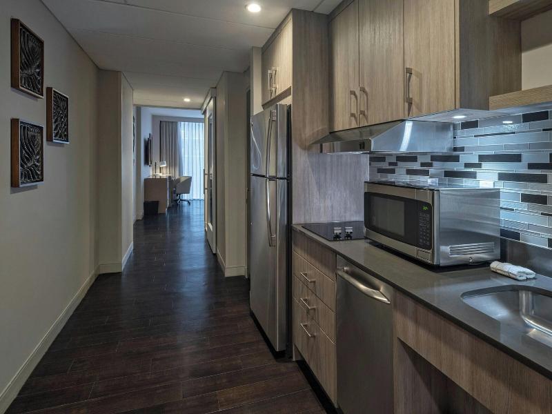Residence Inn Miami Sunny Isles Beach image