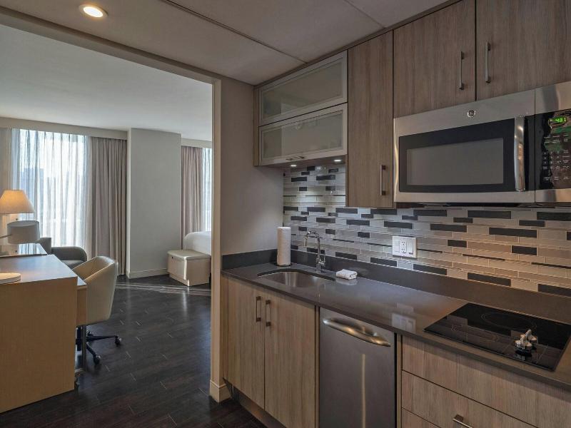 Residence Inn Miami Sunny Isles Beach image