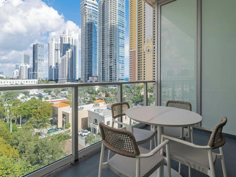 Residence Inn Miami Sunny Isles Beach image