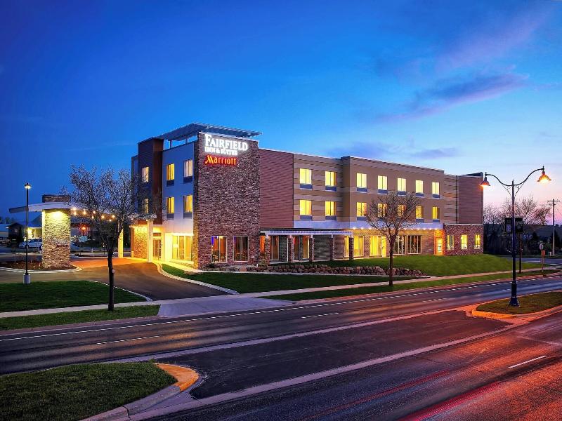 Fairfield Inn & Suites Madison Verona image