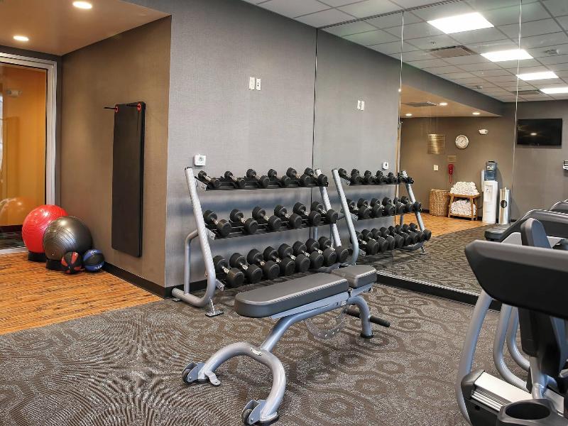 Fairfield Inn & Suites Madison Verona image