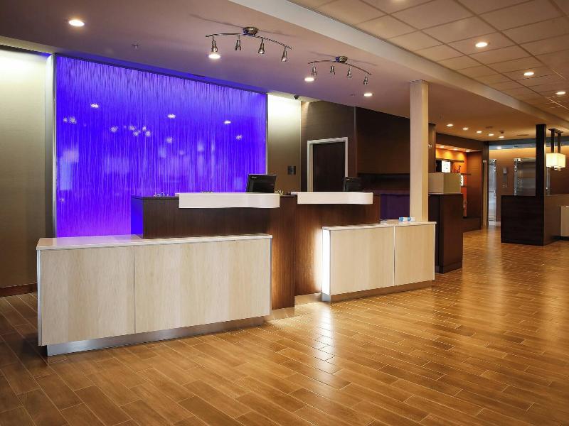 Fairfield Inn & Suites Madison Verona image