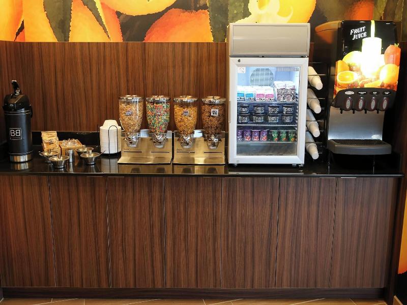 Fairfield Inn & Suites Madison Verona image