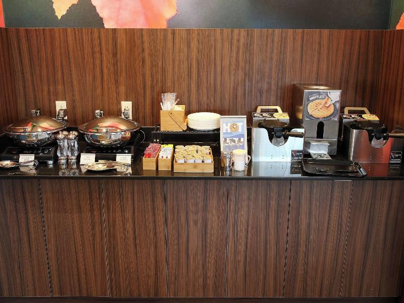 Fairfield Inn & Suites Madison Verona image
