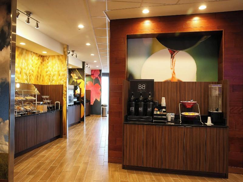 Fairfield Inn & Suites Madison Verona image