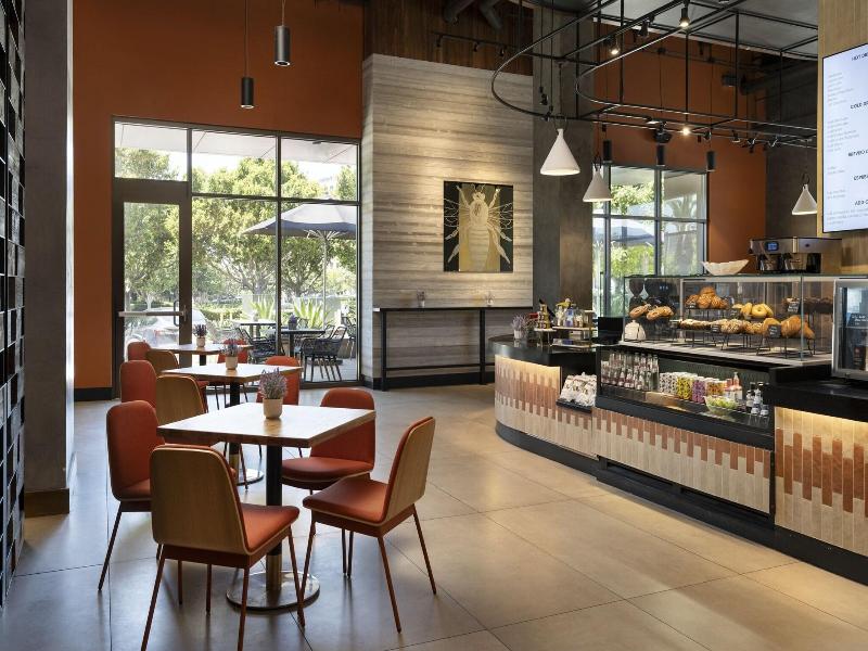 Marriott Irvine Spectrum image