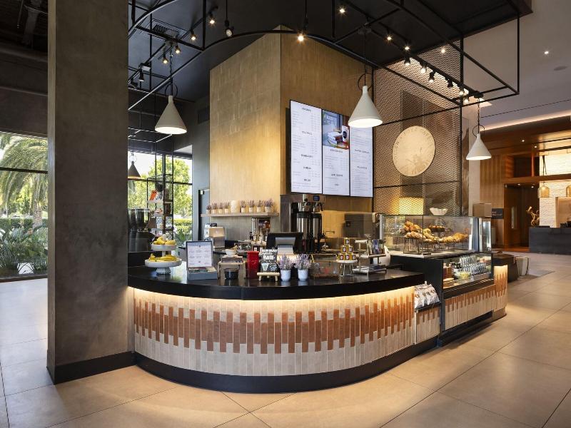 Marriott Irvine Spectrum image