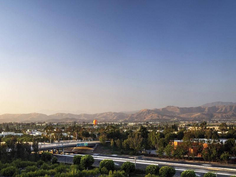 Marriott Irvine Spectrum image