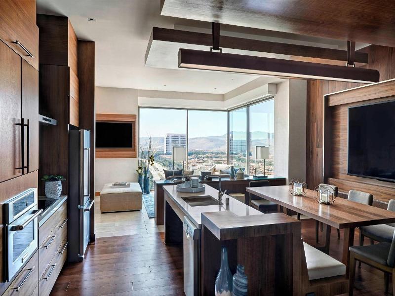 Marriott Irvine Spectrum image