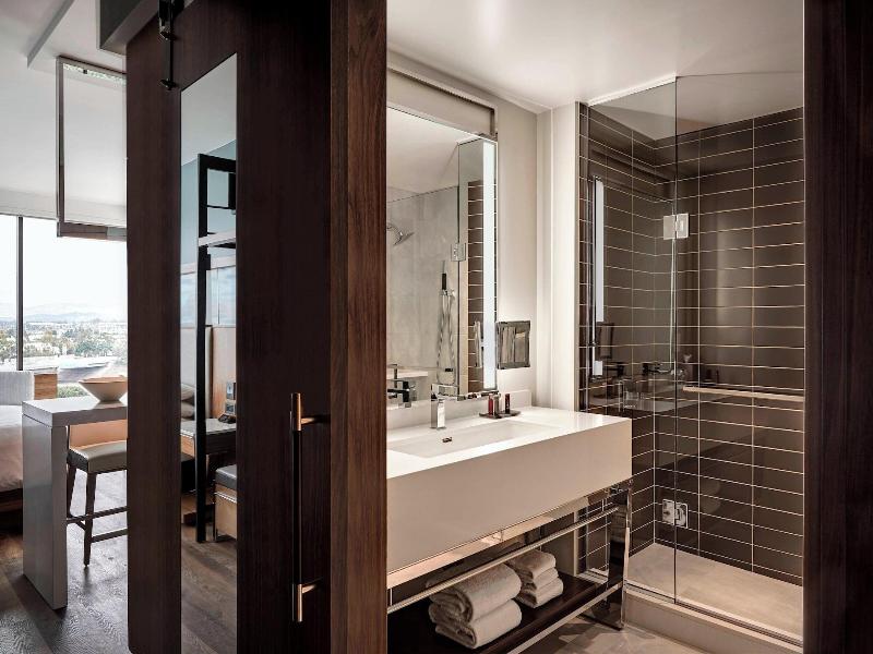 Marriott Irvine Spectrum image