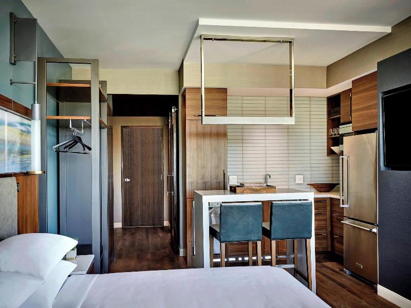 Marriott Irvine Spectrum image