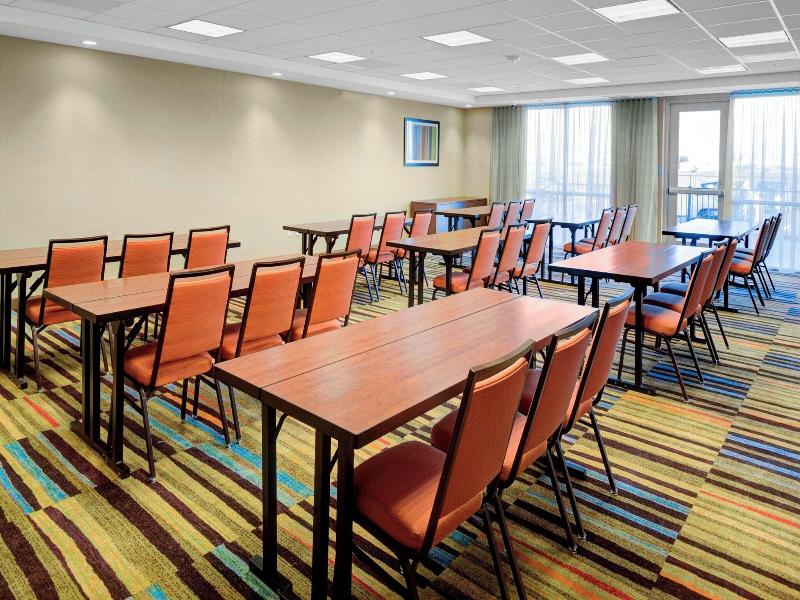 Fairfield Inn & Suites Hollister image