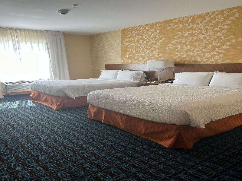 Fairfield Inn & Suites Hollister image