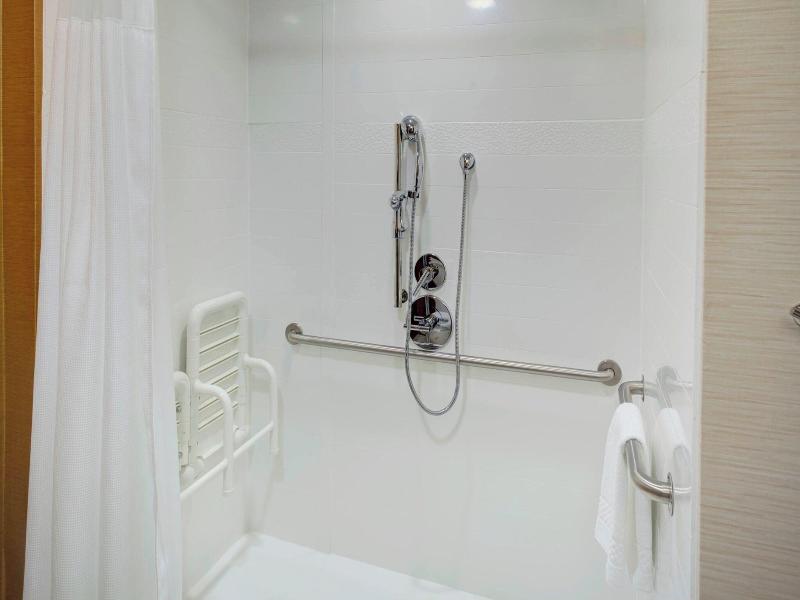 Fairfield Inn & Suites Hollister image