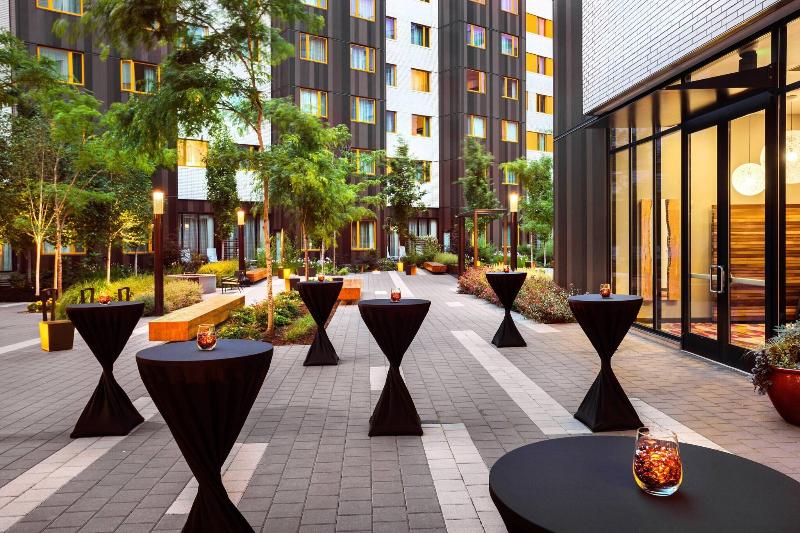 Residence Inn Portland Downtown/Pearl District image