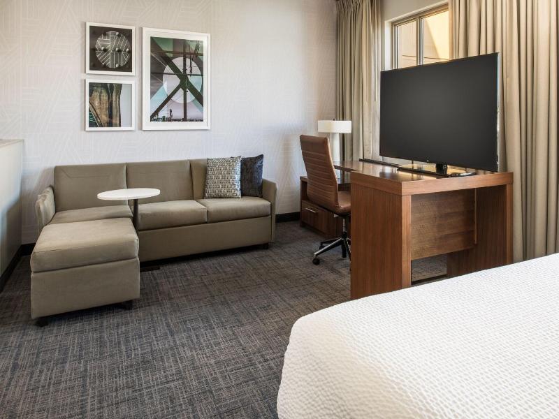 Residence Inn Portland Downtown/Pearl District image