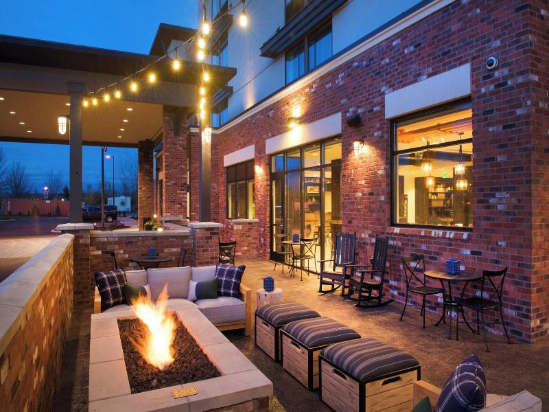SpringHill Suites Bend image