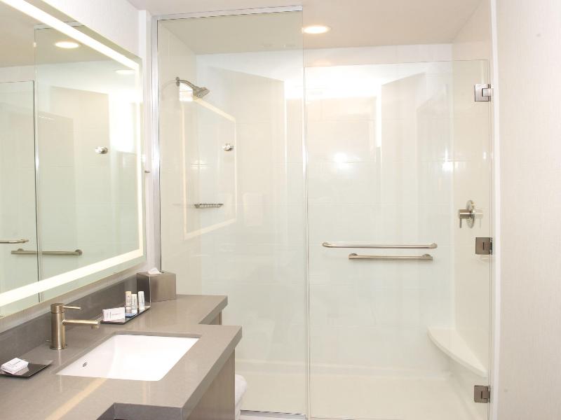 SpringHill Suites Bend image