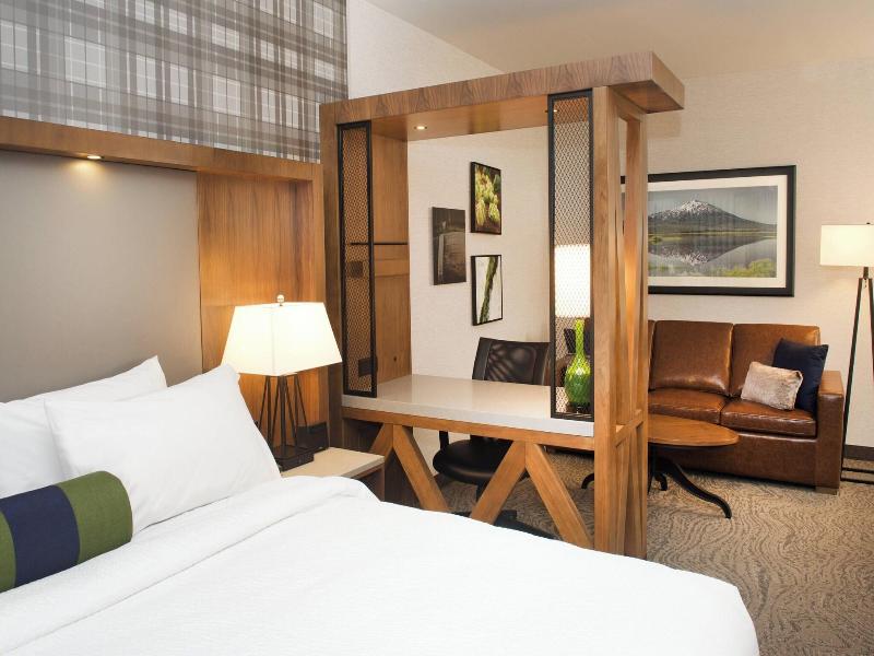 SpringHill Suites Bend image
