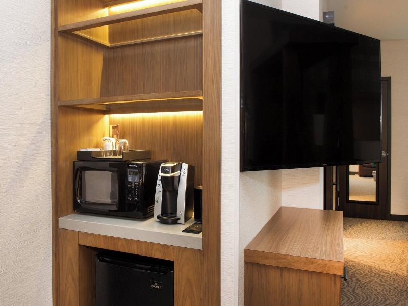 SpringHill Suites Bend image