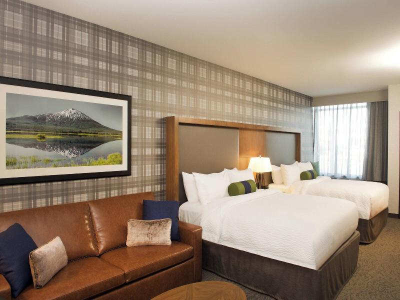 SpringHill Suites Bend image