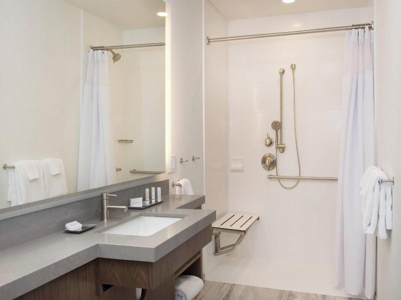 SpringHill Suites Bend image