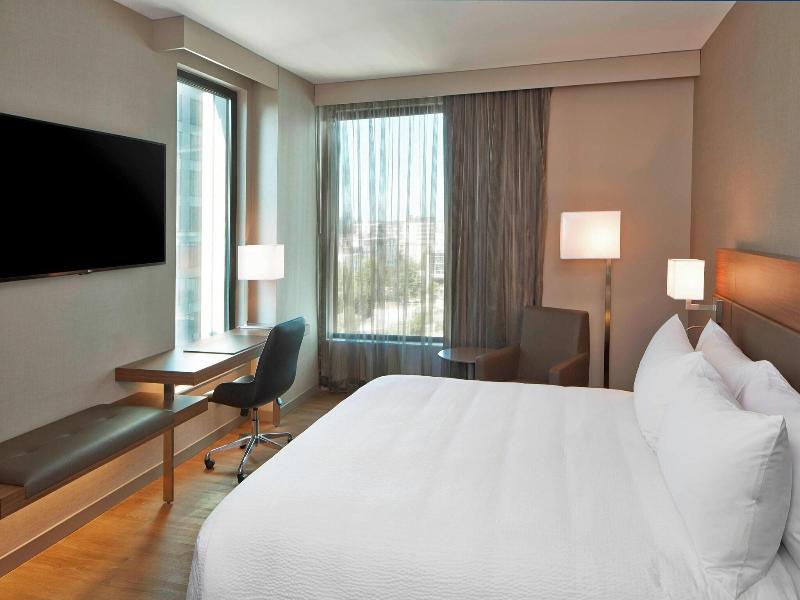 AC Hotel Seattle Bellevue/Downtown image