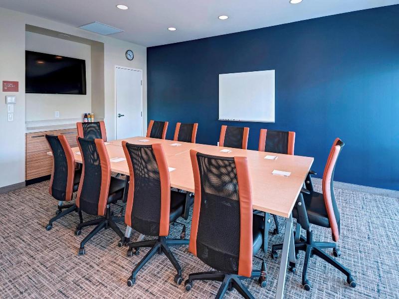 TownePlace Suites Tacoma Lakewood image