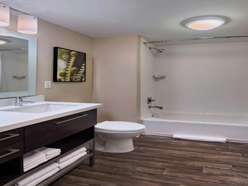 TownePlace Suites Tacoma Lakewood image