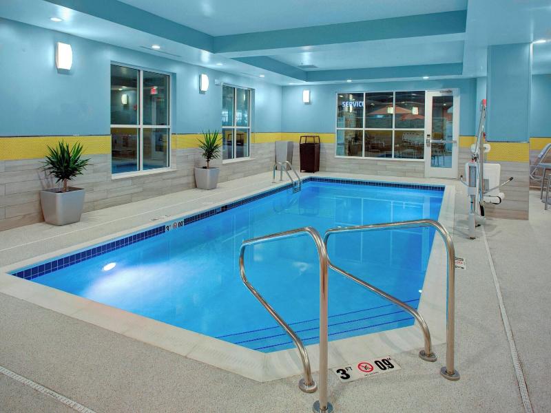 TownePlace Suites Parkersburg image