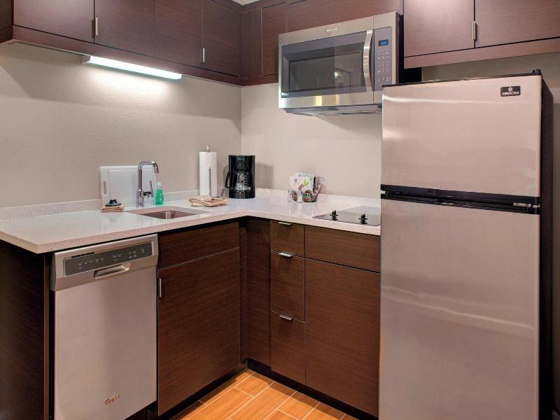 TownePlace Suites Parkersburg image