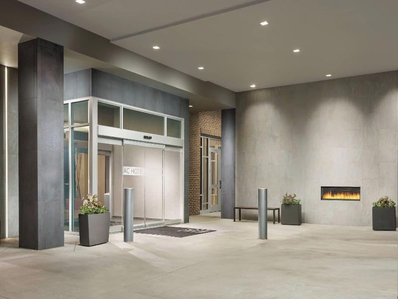AC Hotel Chapel Hill Downtown image