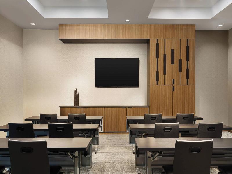 AC Hotel Chapel Hill Downtown image