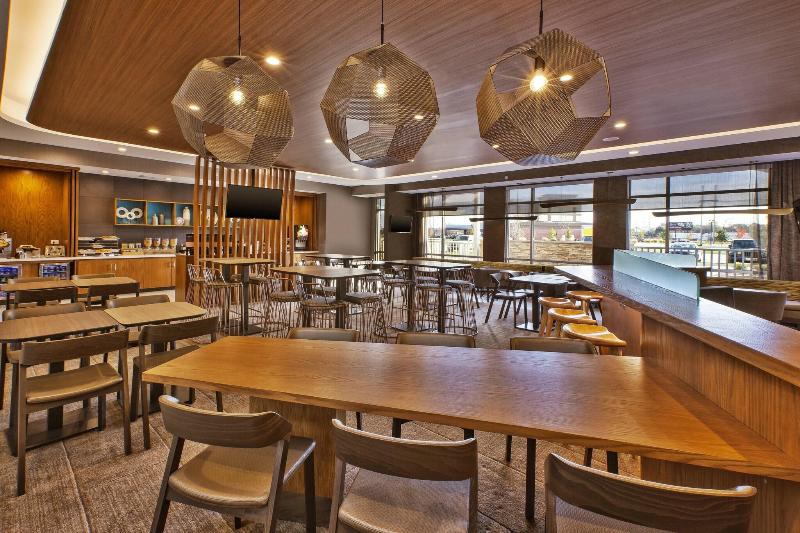 SpringHill Suites St. Joseph Benton Harbor image