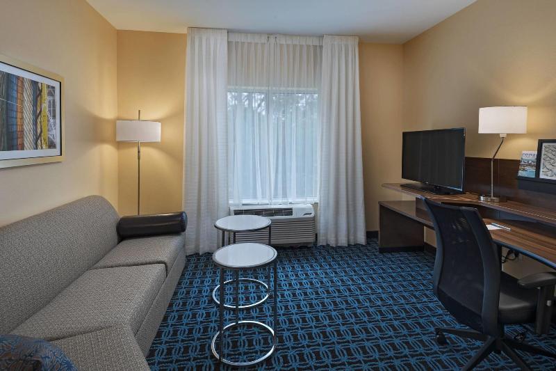 Fairfield Inn & Suites Atlanta Peachtree City image