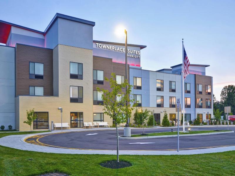 TownePlace Suites Cranbury South Brunswick image