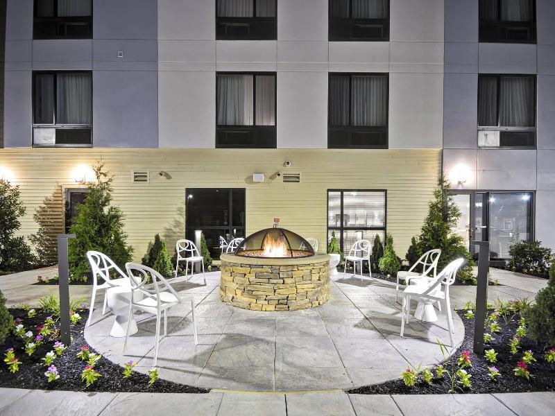 TownePlace Suites Cranbury South Brunswick image