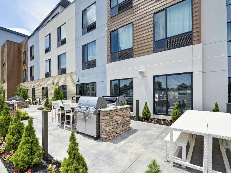 TownePlace Suites Cranbury South Brunswick image