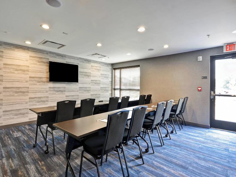 TownePlace Suites Cranbury South Brunswick image