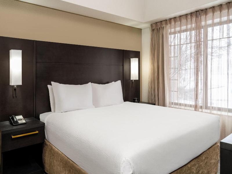 Residence Inn Chicago Oak Brook image
