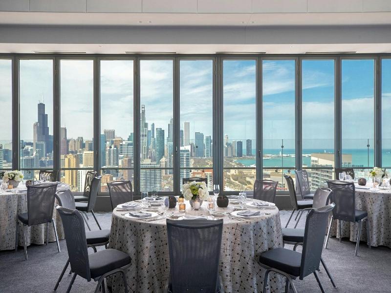 Marriott Marquis Chicago image
