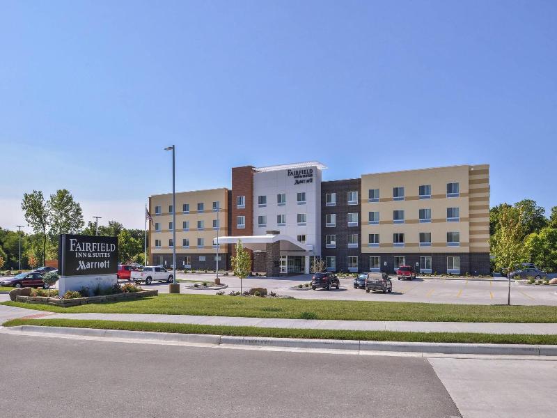 Fairfield Inn & Suites St. Joseph image