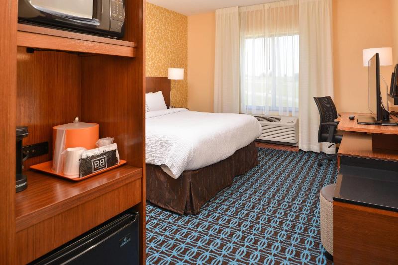 Fairfield Inn & Suites St. Joseph image