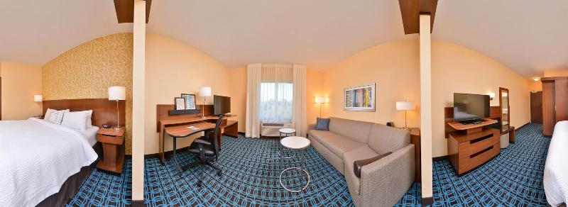 Fairfield Inn & Suites St. Joseph image