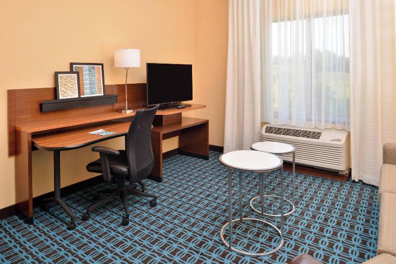 Fairfield Inn & Suites St. Joseph image