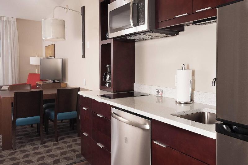 TownePlace Suites Charleston Airport/Convention C image