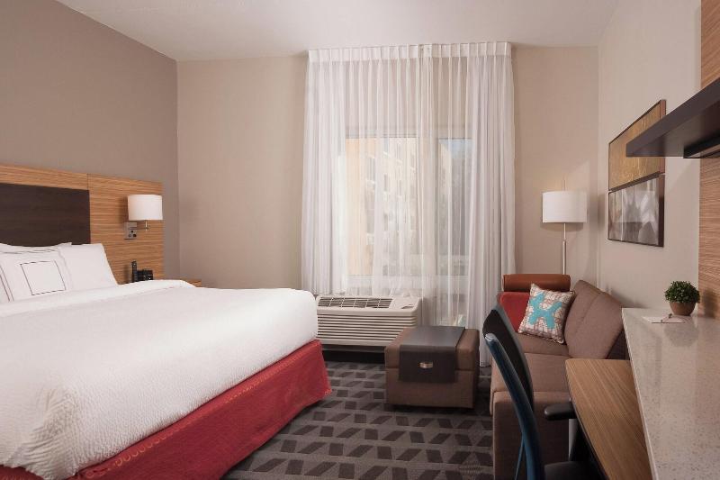 TownePlace Suites Charleston Airport/Convention C image